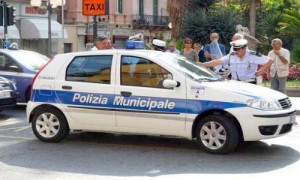 polizia_municipale_ct_auto