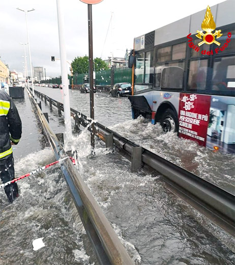 Catania paralizzata della pioggia