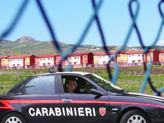 cara_mineo_carabinieri_si