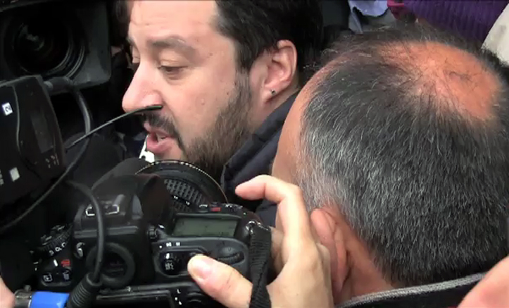 Nave Gregoretti, guai per Salvini