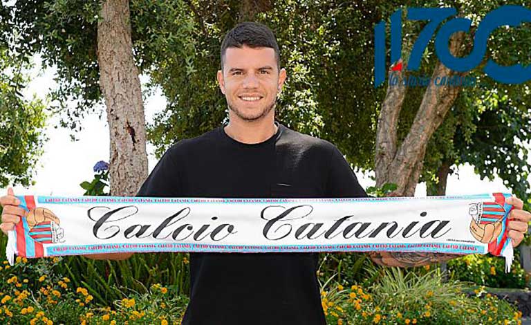 Alessandro Gatto firma con il Calcio Catania