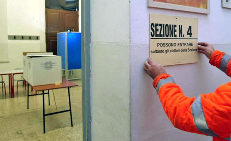 Elezioni in Sicilia, seggi aperti fino alle 14