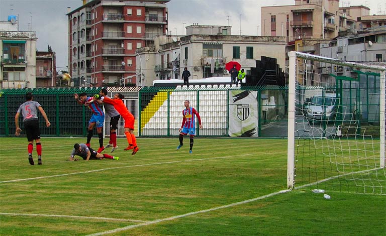 Catania-Turris 0-0, poco dominio sotto porta
