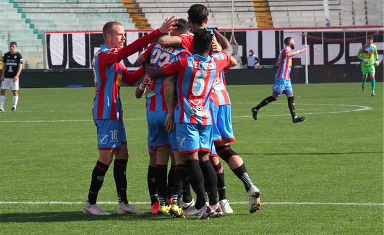 Catania-Virtus Francavilla 1-0, rigore trasformato da Dall'Oglio