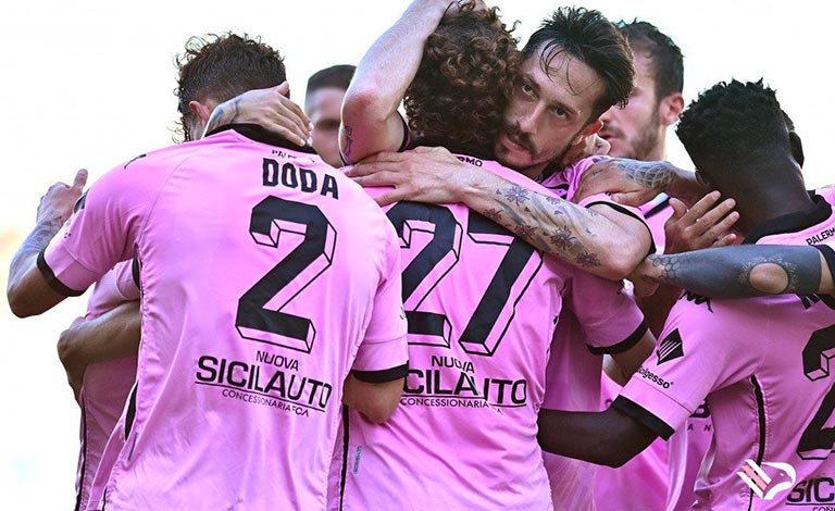 Palermo in scioltezza contro il Teramo 2-0