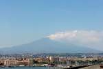 Etna torna in attività, nube eruttiva sui paesi