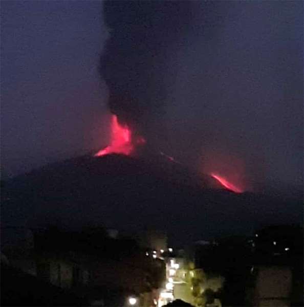 Etna, eruzione cessa alle prime luci dell’alba