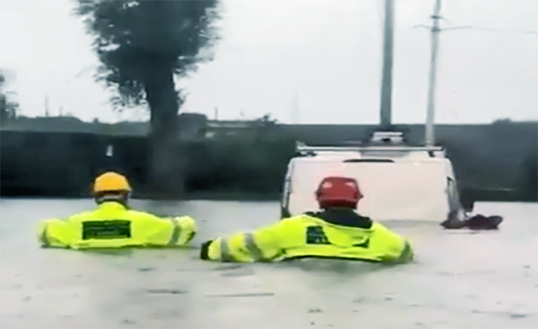 Bufera a Catania, la città etnea è sommersa