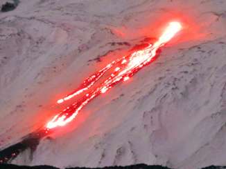 Etna ritorna in attività, cratere a bassa quota