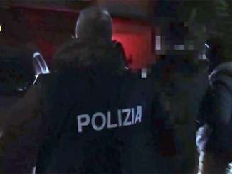 Estorsioni a commercianti e usura a Catania, 16 arresti