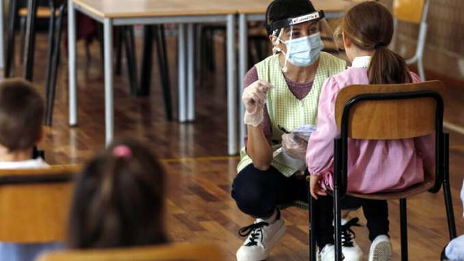 Studenti siracusani tornano in classe