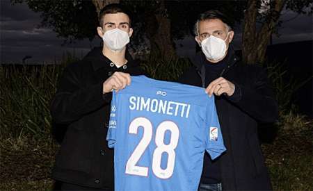 Calcio mercato, Simonetti firma col Catania