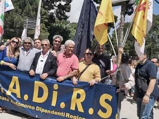 Dipendenti regionali, sit-in a Palermo e Catania