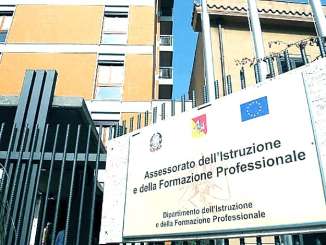 Formazione, Enti chiedono pagamento stipendi