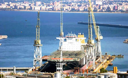 Operaio muore nei cantieri navali di Palermo